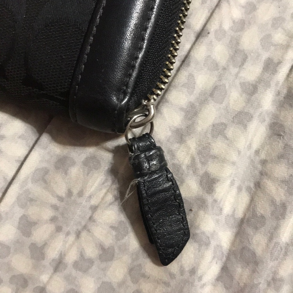 coach wallet - Picture 5 of 7